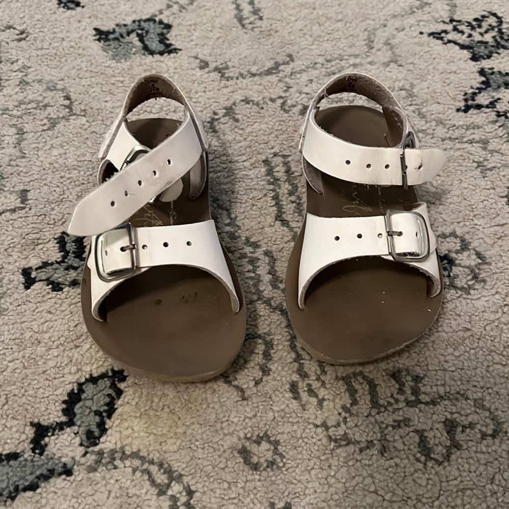Toddler Sun San Saltwater sandals size 5